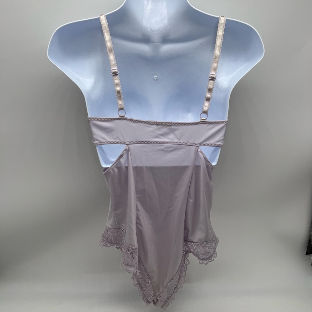 Urban Outfitters Out From Under Elegant Lavender Bodysuit-Under Wire in Bra-Sz M - Picture 5 of 12